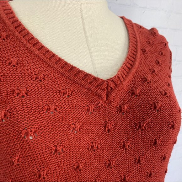 ⭐ 3/$15 Studio Works Medium Red Knit V-Neck Long Sleeve Sweater - Picture 5 of 8